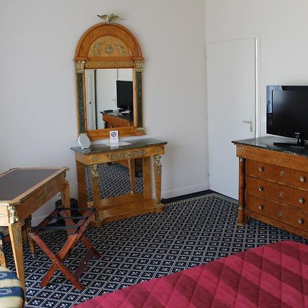 Hotel Fleur De Lys Hazebrouck Zewnętrze zdjęcie
