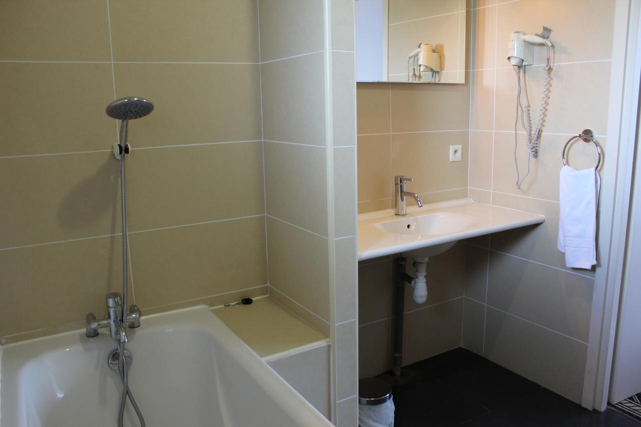 Hotel Fleur De Lys Hazebrouck Zewnętrze zdjęcie